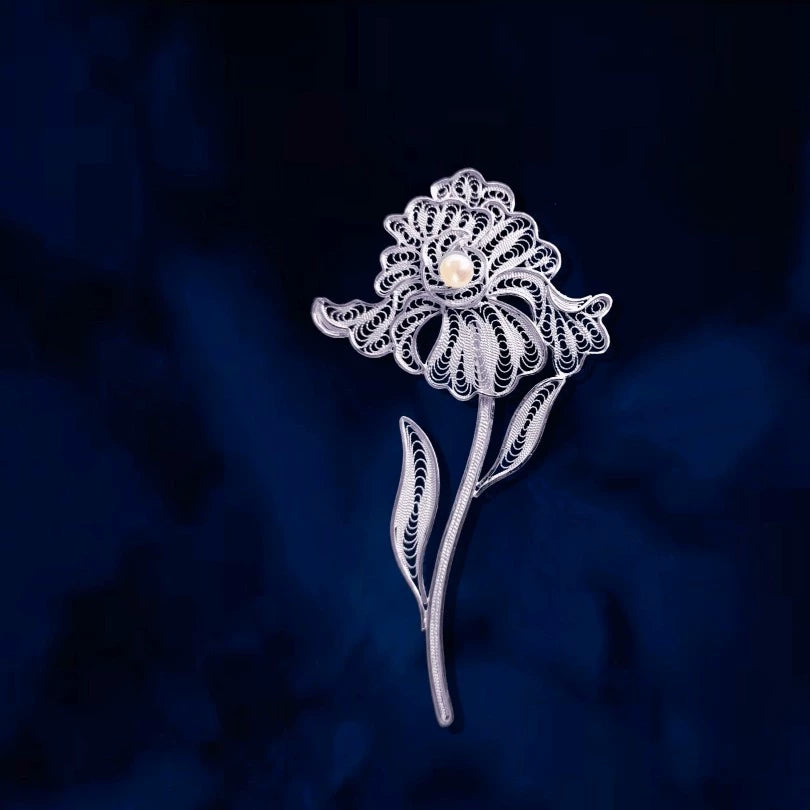 Handmade Silver Phalaenopsis Brooch – Silver Filigree Intangible Cultural Heritage, Inlaid with Freshwater Pearls