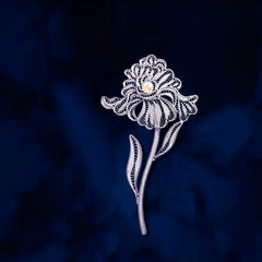 Handmade Silver Phalaenopsis Brooch – Silver Filigree Intangible Cultural Heritage, Inlaid with Freshwater Pearls